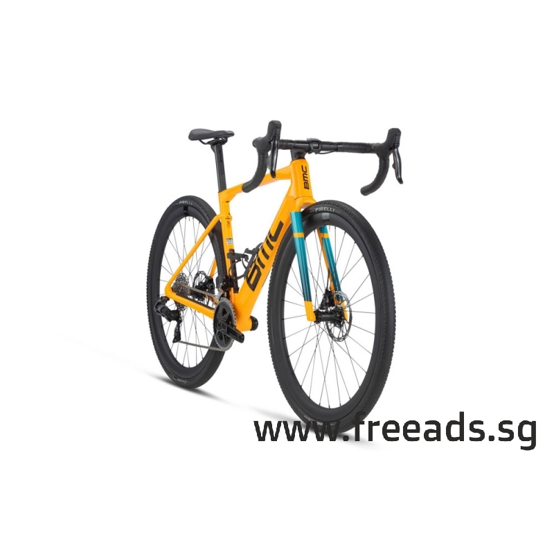 2023 BMC Kaius 01 THREE Road Bike (Warehousebike)
